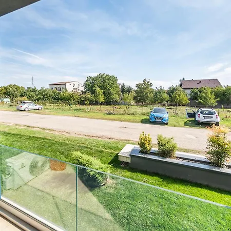 Apartmán Modern Chic - Near Iulius Mall