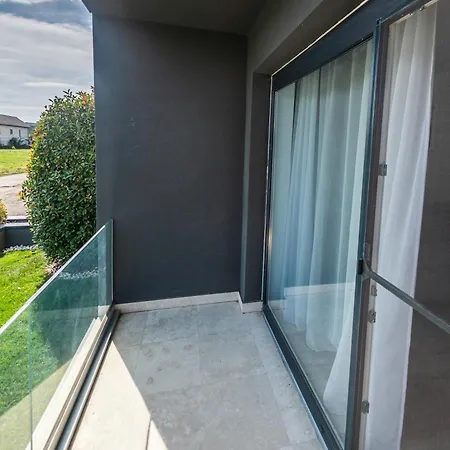 Apartmán Modern Chic - Near Iulius Mall *