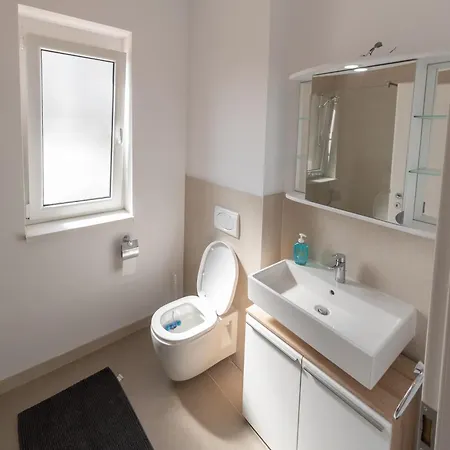 Modern Chic - Near Iulius Mall Apartment *