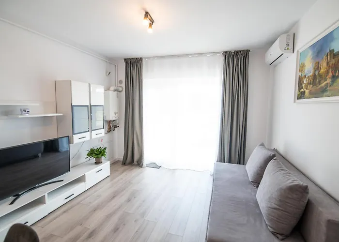 Modern Chic - Near Iulius Mall Apartment